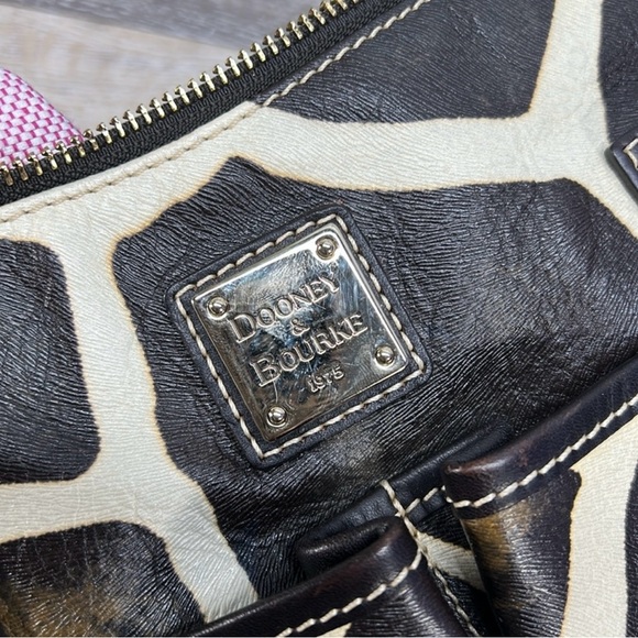 Dooney & Bourke Giraffe Printed Leather Hobo Bag! GUC!! - Picture 7 of 12